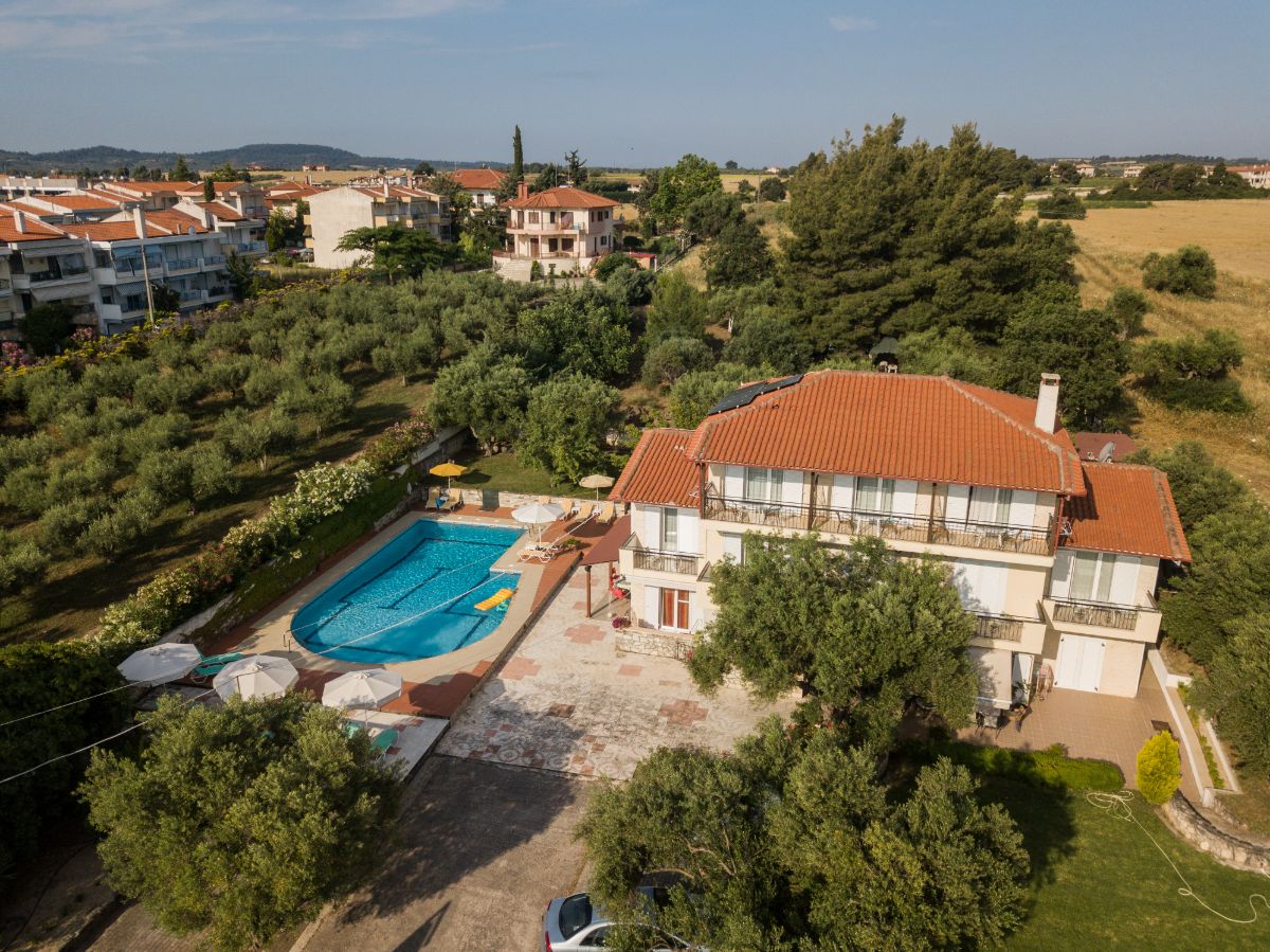 Aphrodite Studios Exterior and Premises - Kallithea Halkidiki